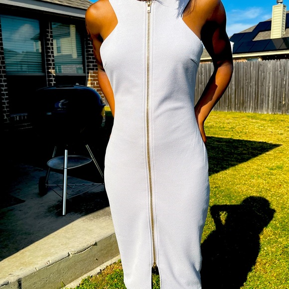 Front zipper dress - Picture 3 of 10